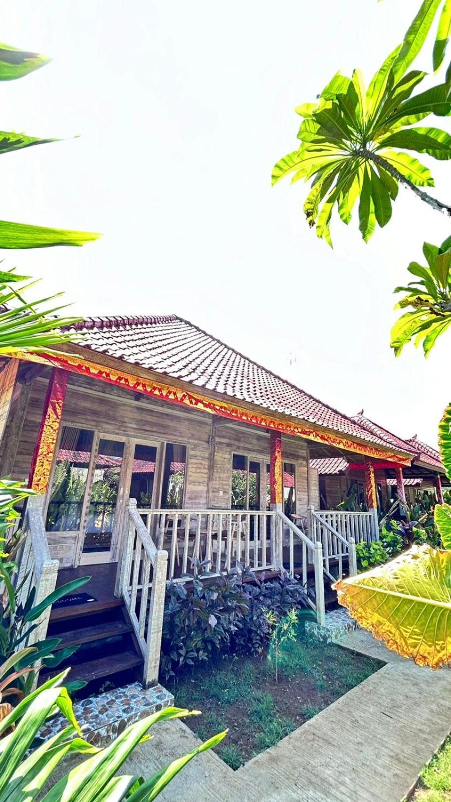 Отель Lembongan Seaview Экстерьер фото