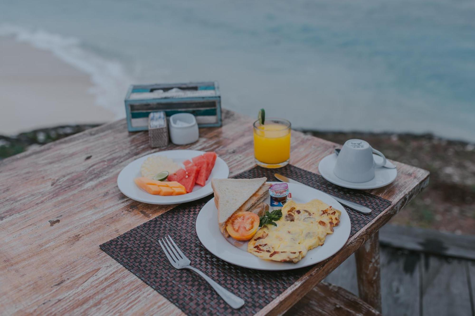 Отель Lembongan Seaview Экстерьер фото
