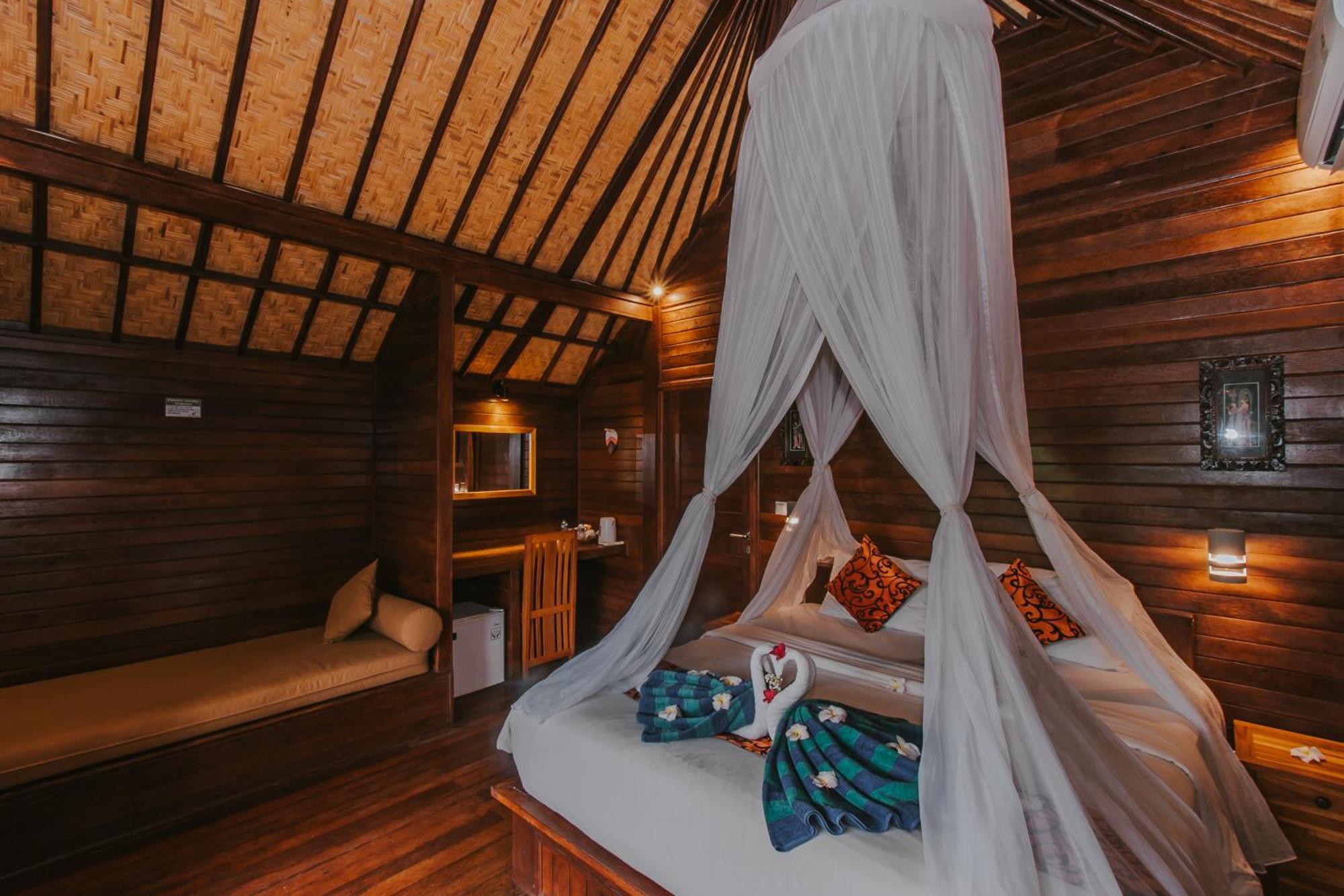 Отель Lembongan Seaview Экстерьер фото