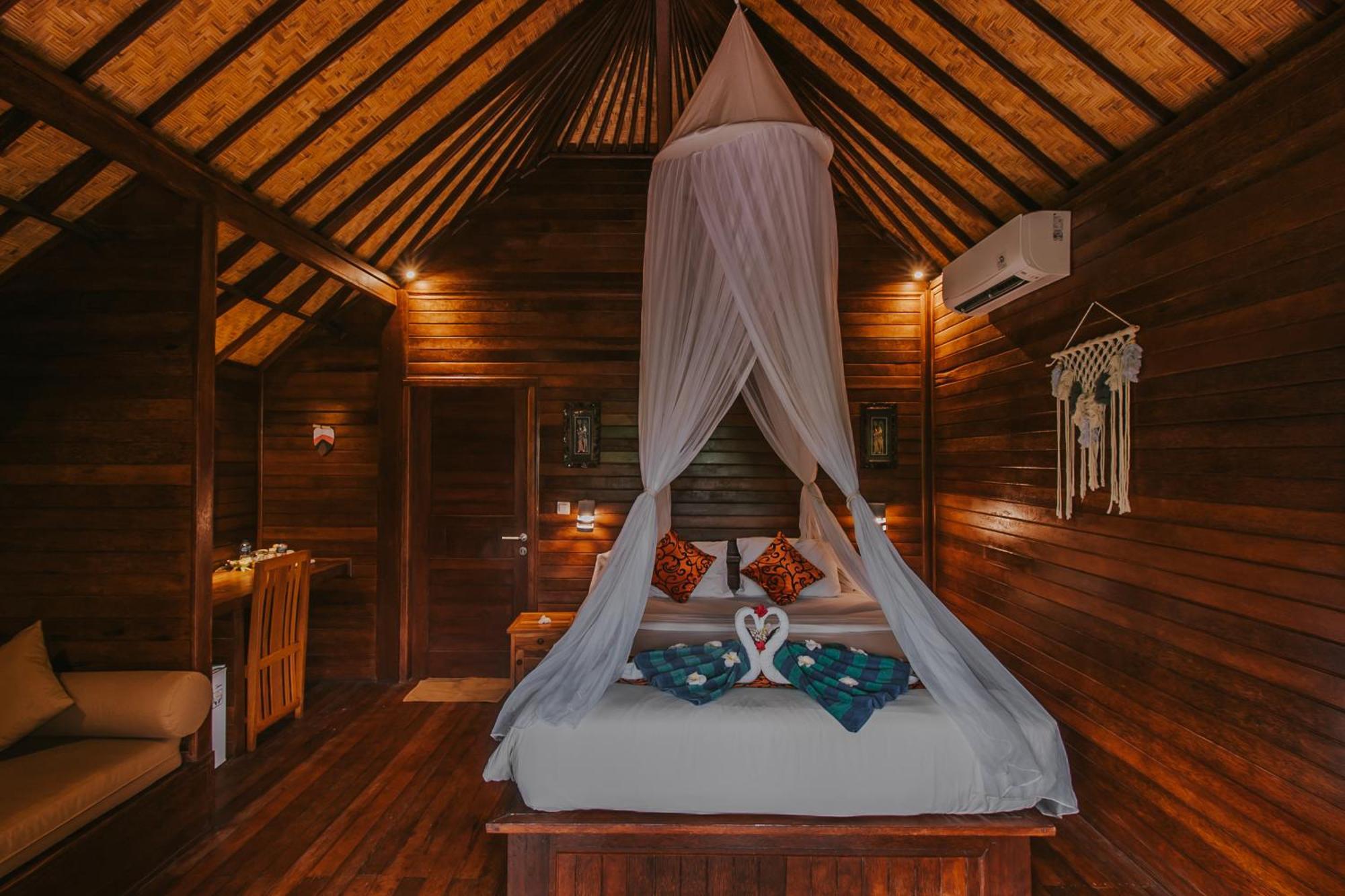 Отель Lembongan Seaview Экстерьер фото