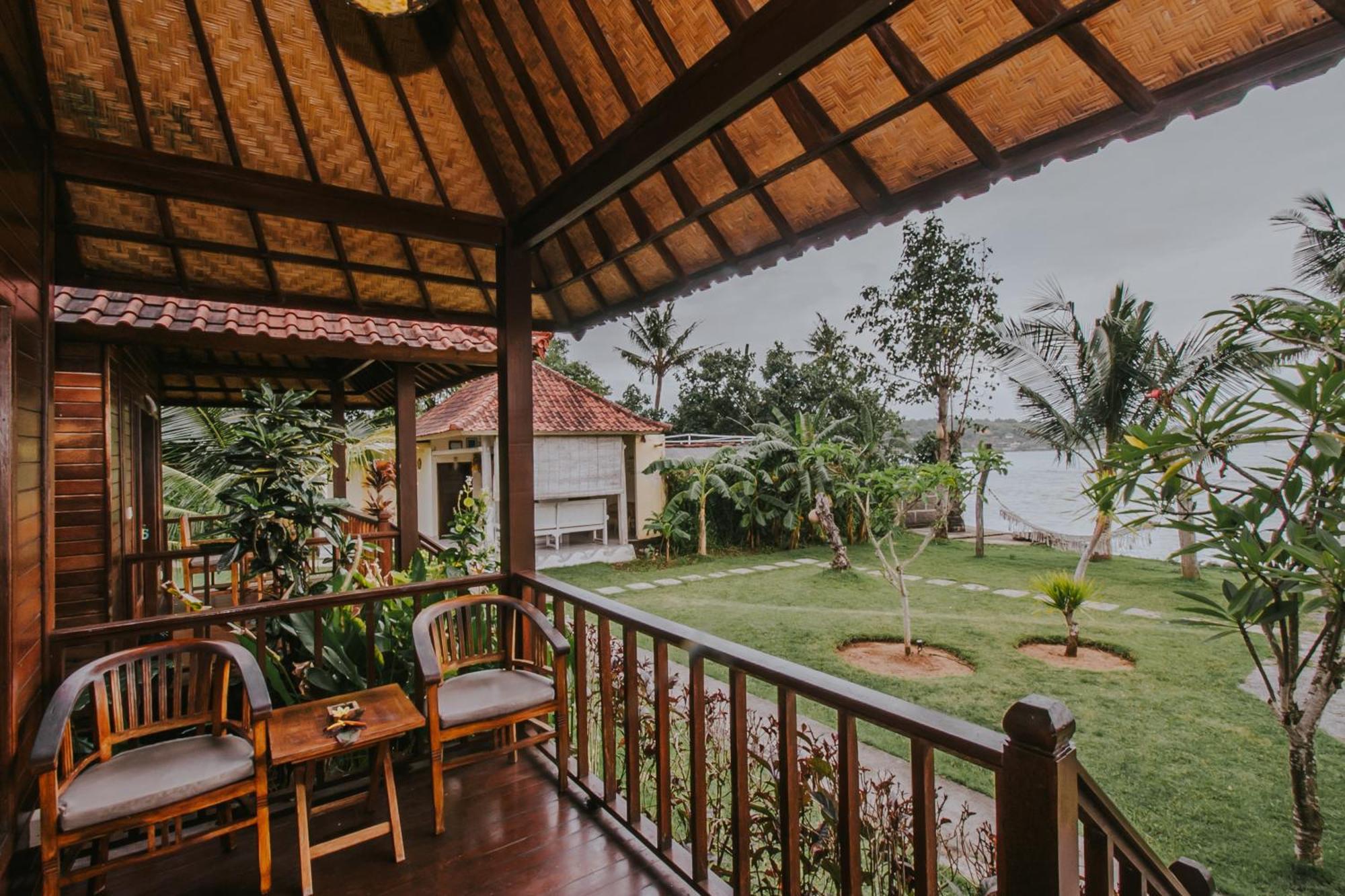 Отель Lembongan Seaview Экстерьер фото