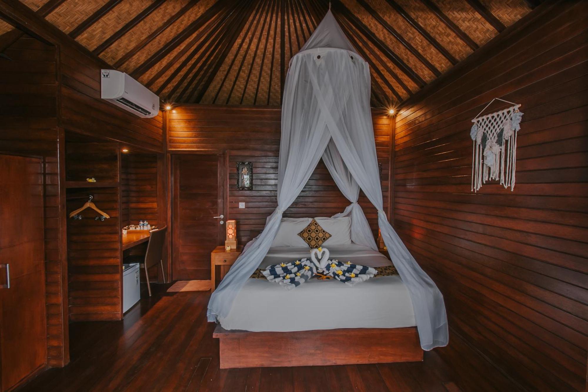 Отель Lembongan Seaview Экстерьер фото